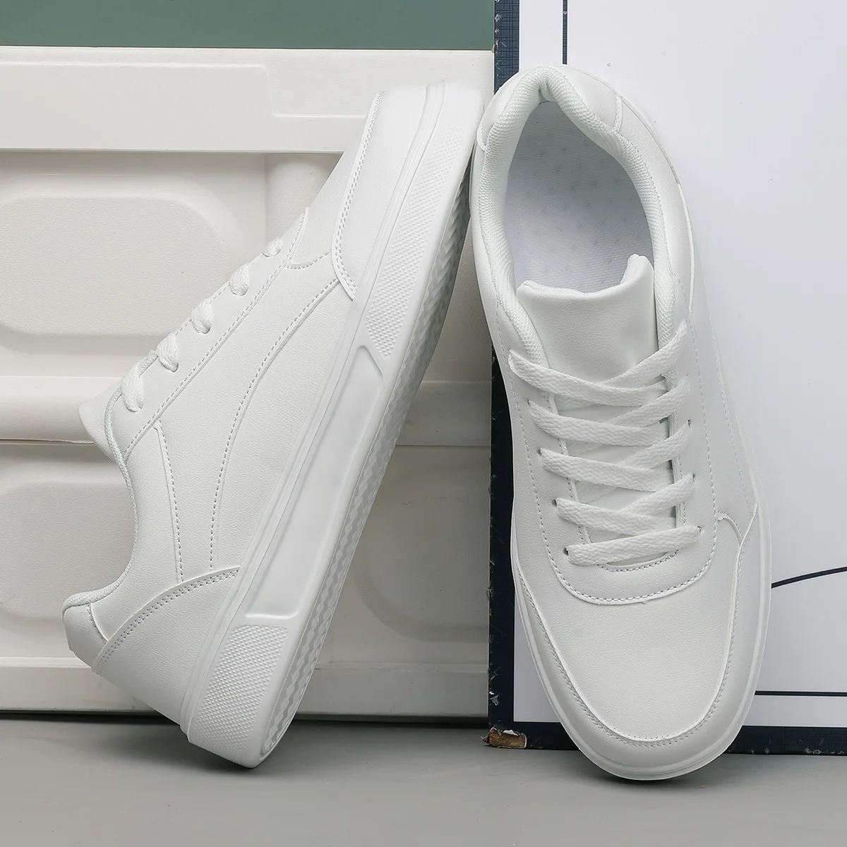 men's sneakers summer new casual shoes for couples lightweight breathable wear resistant non slip sports shoes for women men's sneakers summer new casual shoes for couples lightweight breathable wear resistant non slip sports shoes for women